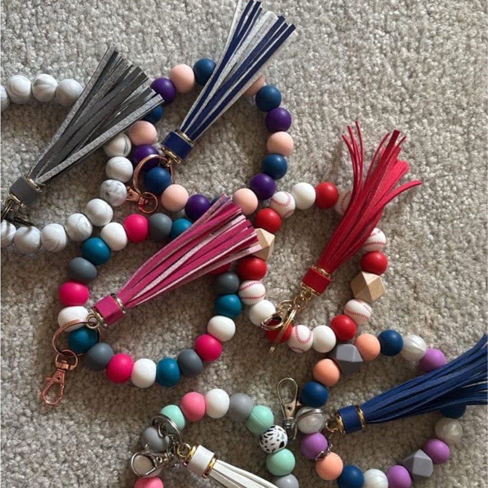 Colorful Beaded Keychain Bracelet Set